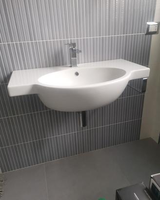 Lavabo sospeso ceramica GsI,sifone e portasciugama