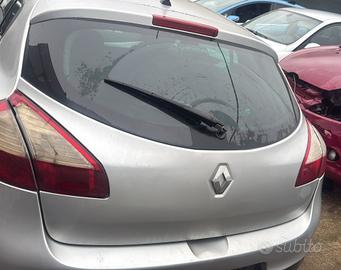 Baule/Portellone posteriore RENAULT MEGANE III 201