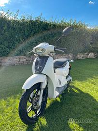 APRILIA SCARABEO 50 STREET 2T – 2020 –