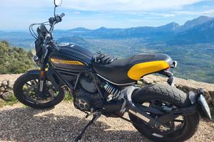 Ducati Scrambler Full Throttle 800 