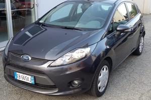 FORD Fiesta + 1.6 TDCi 95CV 5 porte