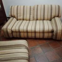 Divano e poltrona coordinati