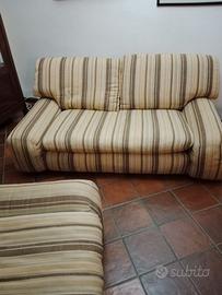 Divano e poltrona coordinati