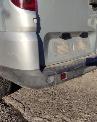 Paraurti posteriore FIAT DOBLO del 2008