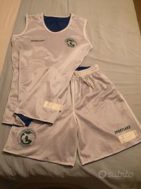 Completo da basket uomo con logo Stamura basket An