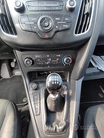 Leva cambio FORD FOCUS 1000cc benzina del 2015