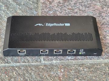 Ubiquiti EdgeRouter Lite - Router Gigabit 3 Porte