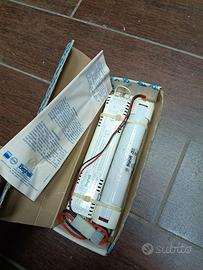 Beghelli 833/18-58 SA1 Lampada Emergenza Nuova – 4