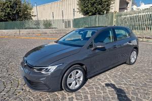 Volkswagen Golf 1.0 TSI EVO Life