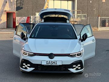 VOLKSWAGEN - Golf - 2.0 TSI GTI DSG SPORT