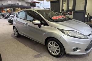 Ford Fiesta 1.4 5 porte Bz.- GPL Titanium