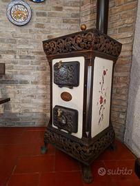 STUFA A LEGNA IN GHISA "LADY"