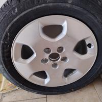 Cerchio audi mai usato