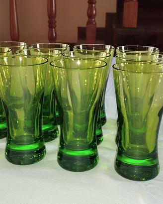 Set 12 bicchieri vintage vetro verde anni 60/70