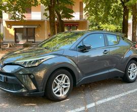 TOYOTA C-HR (2016-2023) - 2022 1.8 Hybrid Busines