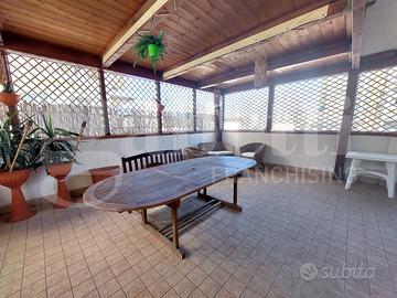 Appartamento Alba Adriatica [Cod. rif A041VRG]