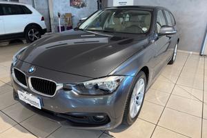 BMW 320 d Touring xdrive Business Advantag Navi 17