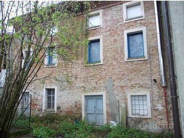 Immobile in asta di 127 m² con 5 locali a Predosa
