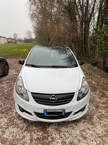 Opel corsa 1.3 CDTI