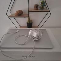 MacBook Air  13'' 2019 8GB