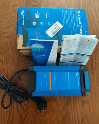 Victron Energy Blue smart charger 24/16 /1 output