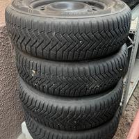 Treno Gomme invernali 215/70 R16