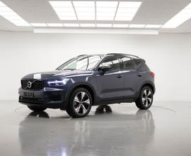 VOLVO XC40 T4 RECHARGE PLUG-IN HYBRID