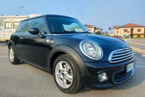 MINI ONE NEOPATENTATO