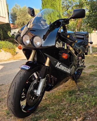 KAWASAKI ZXR 400 FMI