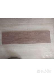 Pianelle in gres porcellanato tipo legno
