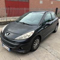 Peugeot 207 1.4 8V 75CV 3p. ONE Line