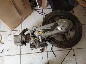 Blocco motore scarabeo 50, 4 tempi 2011