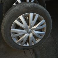 Cerchi con copricerchi Volkswagen