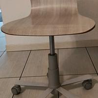 sedia regolabile in altezza