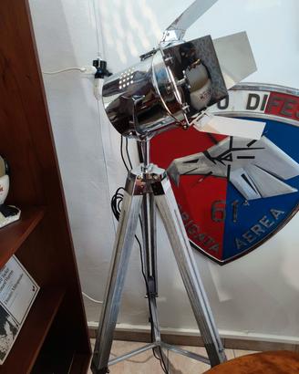 faretto a piantana vintage 