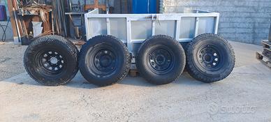 Cerchi e gomme Mitsubishi 