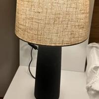 DUE LAMPADE  BASE  IN CERAMICA NERA ABAT JOUR BEJ