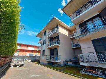 Ampio trilocale con balconi, box e cantina