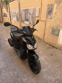 Aprilia Sportcity Cube