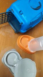 TRASPORTINO E DISTRIBUTORE CIBO  GATTO / CANE