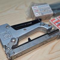 FISSATRICE/PINZATRICE MAESTRI ROCAMA 16

🔍


