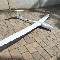 Aliante motorizzato ASW 20