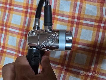 Erogatori Apeks xtx 50 e Scubapro 