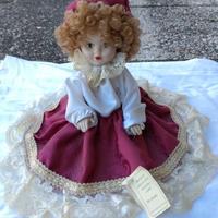 Bambolina in ceramica 