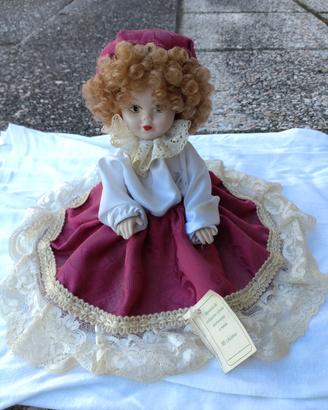 Bambolina in ceramica 