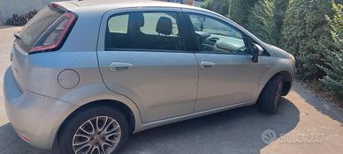 Fiat punto benzina gpl