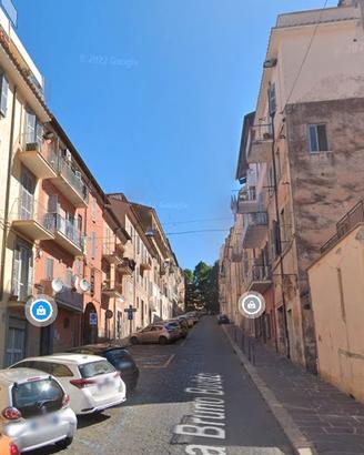 Genzano di roma luminoso bilocale ammobiliato