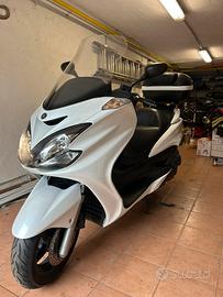 Yamaha Majesty 400