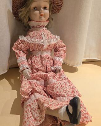 bambola vintage  in ceramica