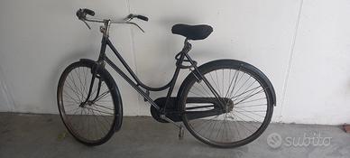 2 biciclette uomo e donna